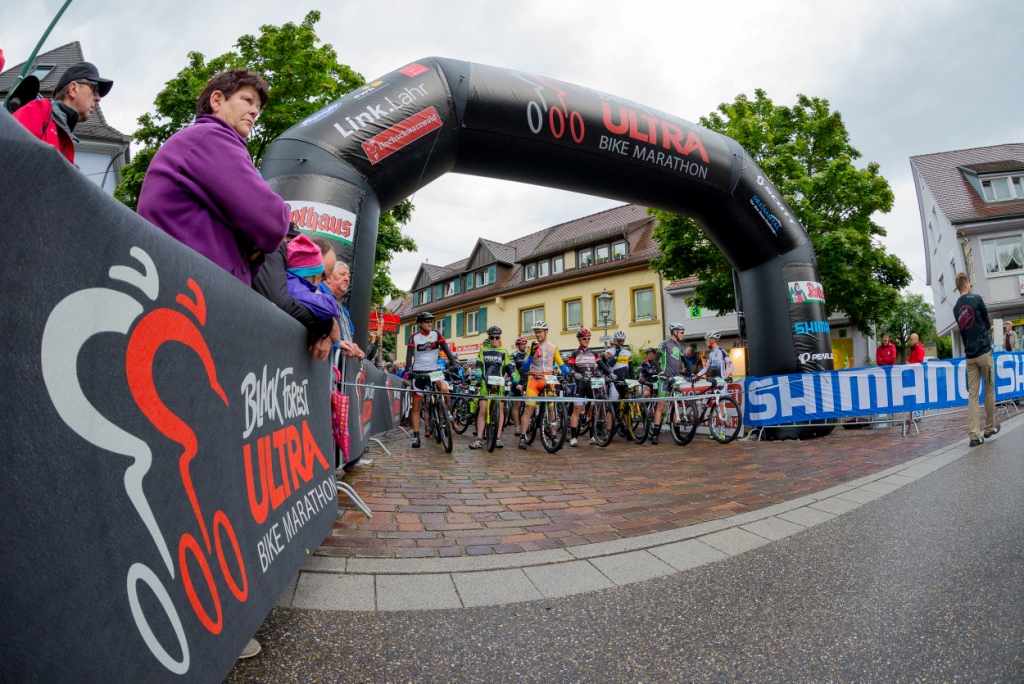 Startbereich des Black Forest Ultra Bike Marathon